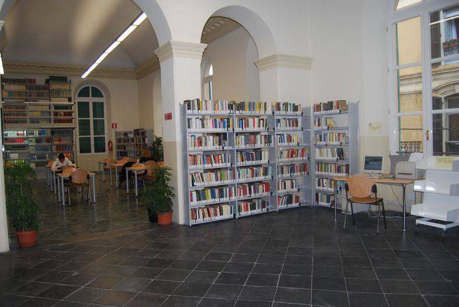 Biblioteca civica Carli Sanremo