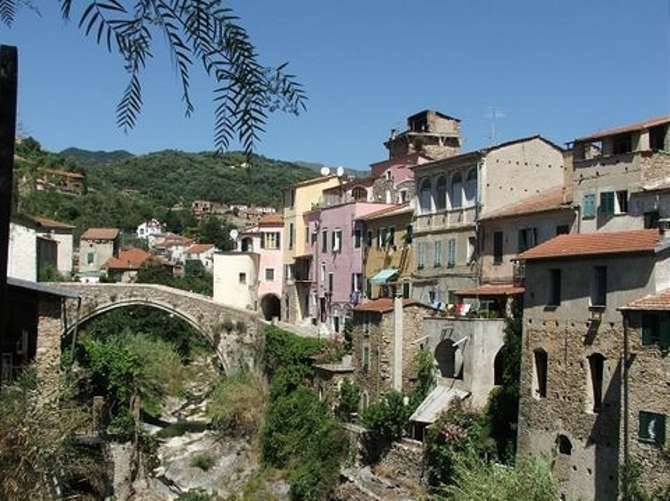 “Dolcedo & Campagna”: una mostra fotografica dal 23 dicembre al 2 gennaio