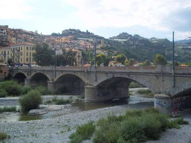 Ponte sul Roya