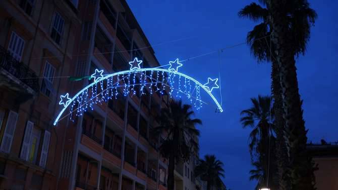 LUMINARIE NATALIZIE VENTIMIGLIA 2011