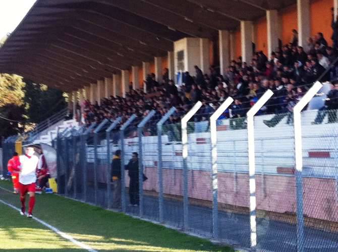 stadio ciccione imperia spalti pubblico tribuna triangolare pro cuneo siena calcio dicembre 2011