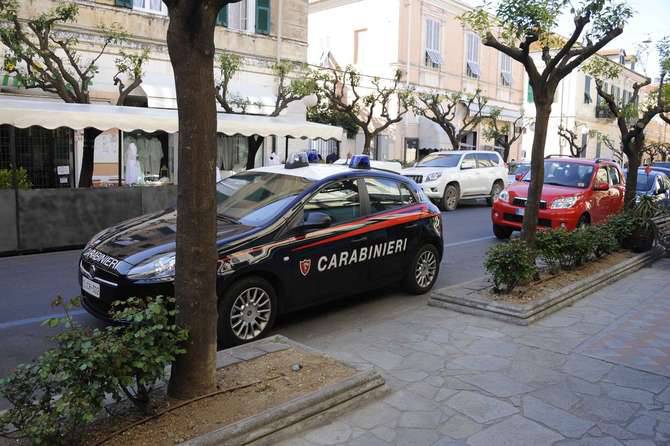 Operazione furto energia elettrica Diano Marina Enel carabinieri