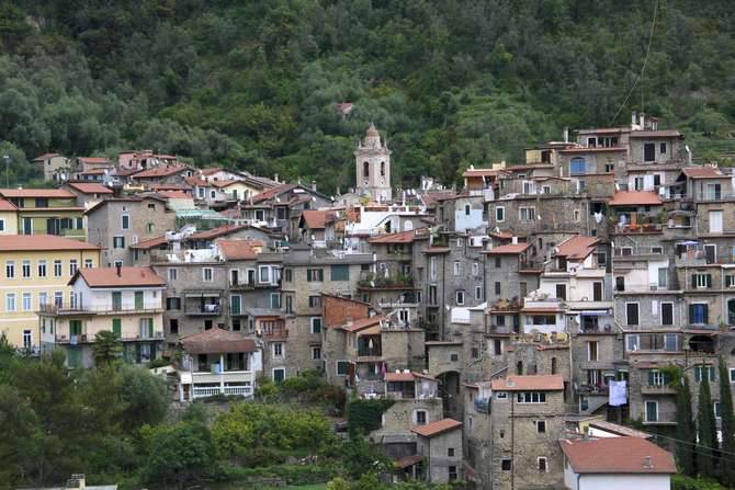 Oggi Venerdi 13 Luglio alle ore 19 sarà inaugurata la Casa dell’Acqua a Km 0 di Airole