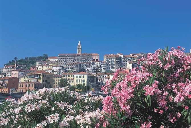 Ventimiglia, al dopolavoro ferroviario l’incontro “Monumenti ai caduti ventimigliesi”