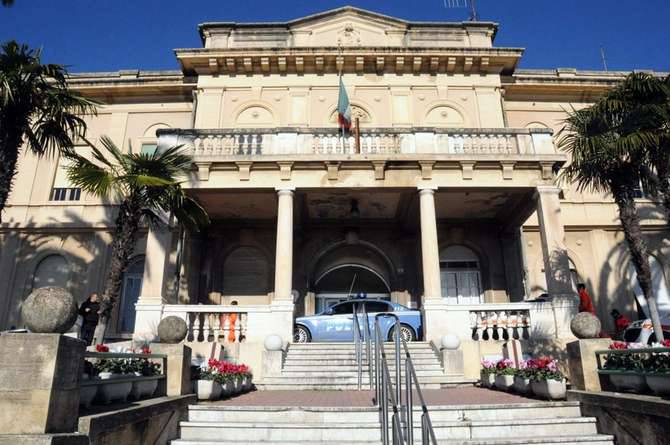 Volante Polizia Ospedale Borea Sanremo