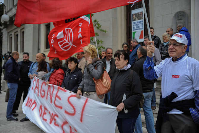 riunione regione sindacati colussi chiusura agnesi imperia 19/5/14