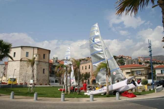 Santo Stefano al Mare, divieto di transito e di sosta in piazza Baden Powell