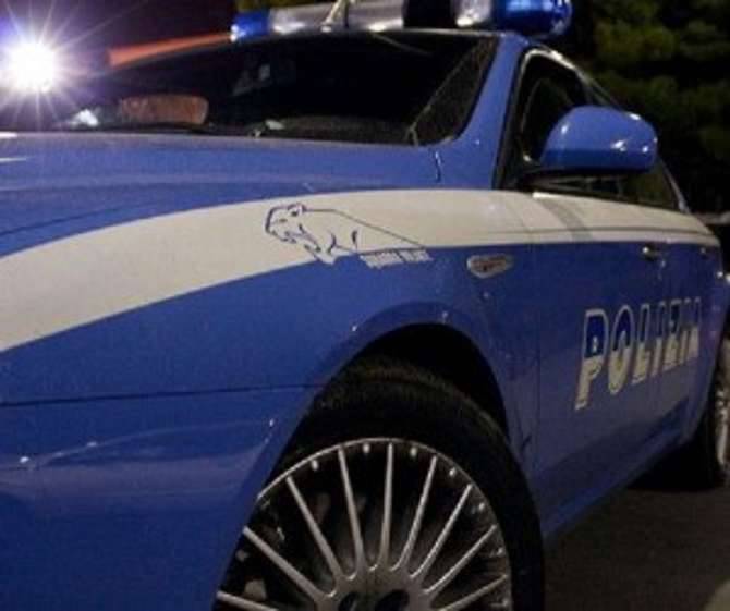 auto polizia