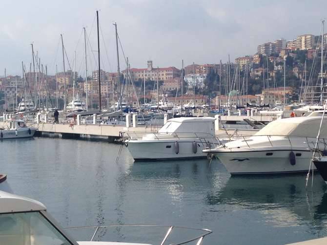 Porto di Imperia, i titolari dei posti barca: “Approdo costruito con i nostri soldi e ora indagati”