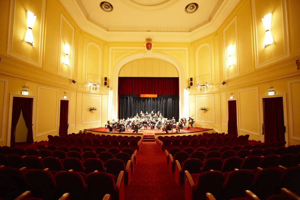 orchestra sinfonica al teatro dell'opera 