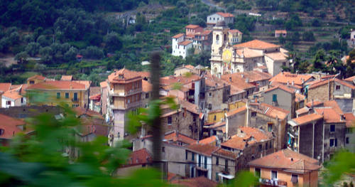 Questa settimana grazie a “Ponente ligure fotosintesi” Pontedassio si promuove sui social