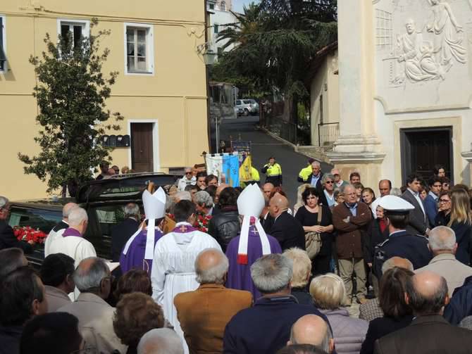 funerali sindaco di pompeiana Rinaldo Boeri