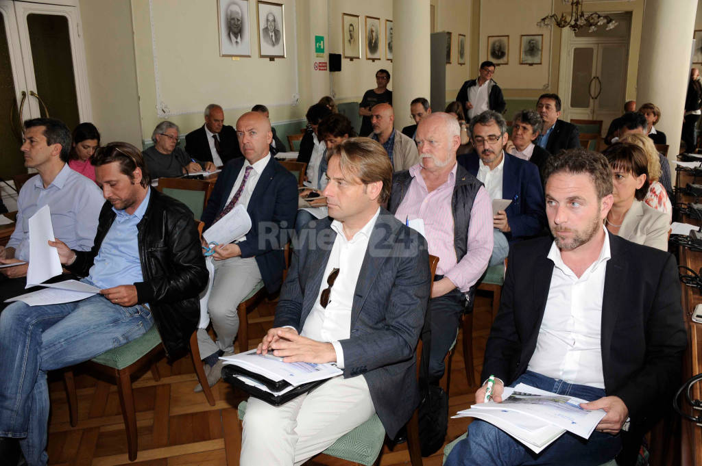 riunione confcommercio imperia maggio 2015 imprese