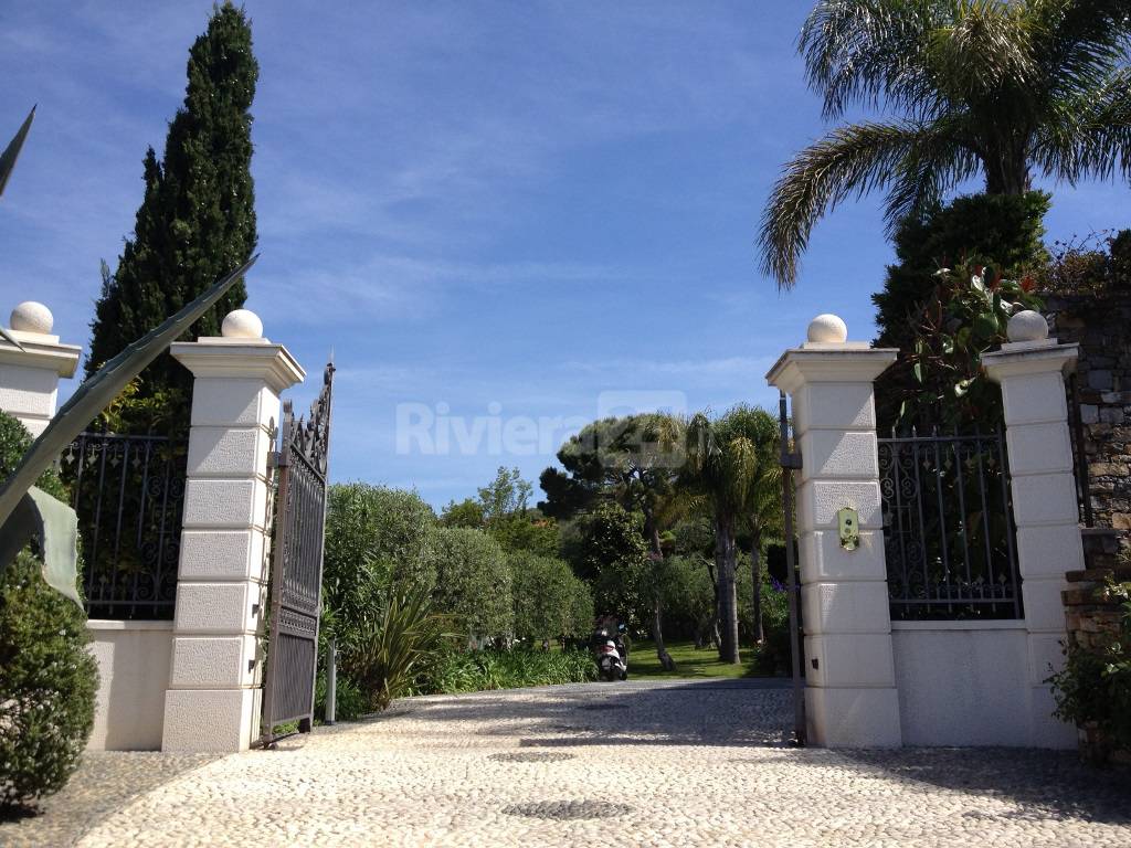 Vertice a villa Ninina a casa di Claudio Scajola