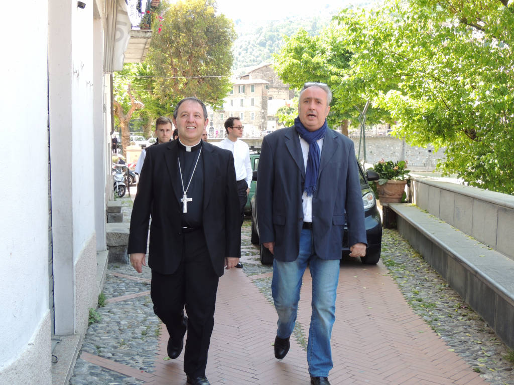 Dolceacqua e la Visita Pastorale del vescovo Antonio