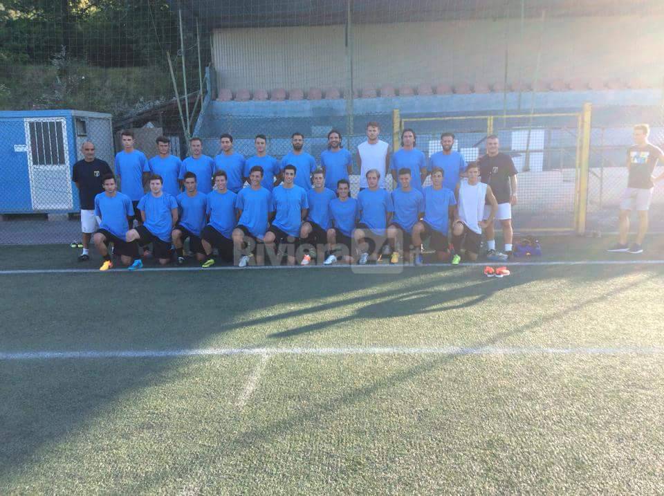 Primo allenamento per i neroazzurri di mister Bocchi. L’Imperia prepara il suo campionato