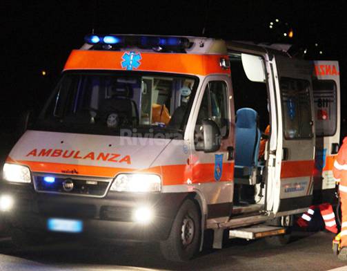 Scooter contro auto a Imperia, ragazzino grave all’ospedale