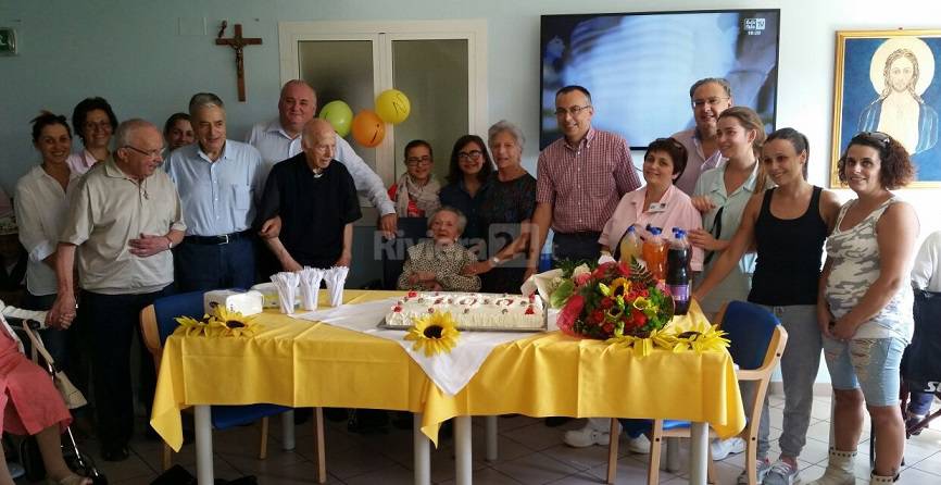 Ernesta Giusta Benedizione del Santo Padre Papa Francesco