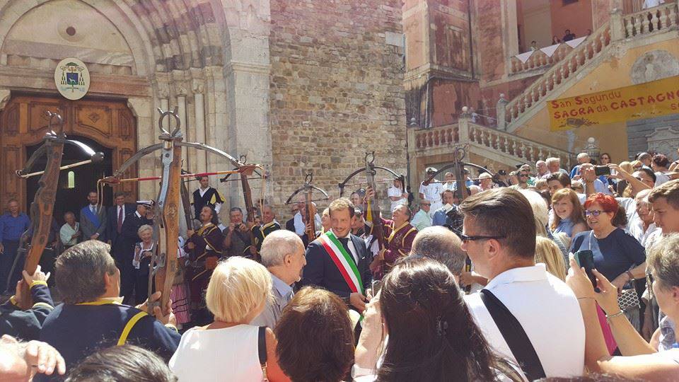 Festa a Ventimiglia per il patrono, a Luigino Maccario consegnato il San Segundin d’Argentu