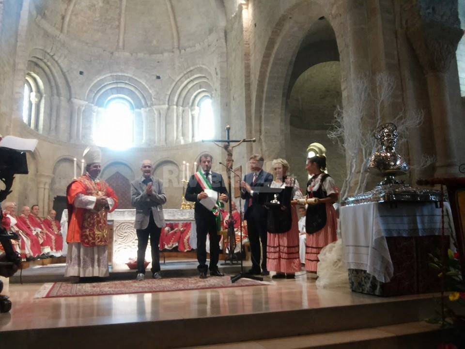 Festa a Ventimiglia per il patrono, a Luigino Maccario consegnato il San Segundin d’Argentu