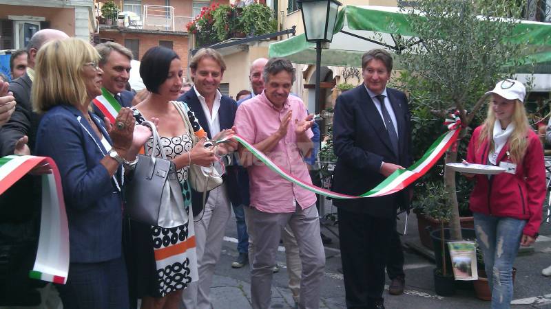 Expo e Territori: gli studenti della Valle Arroscia con i buyer internazionali per cantine e frantoi