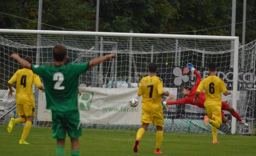 Calcio Serie D, Gozzano-Argentina