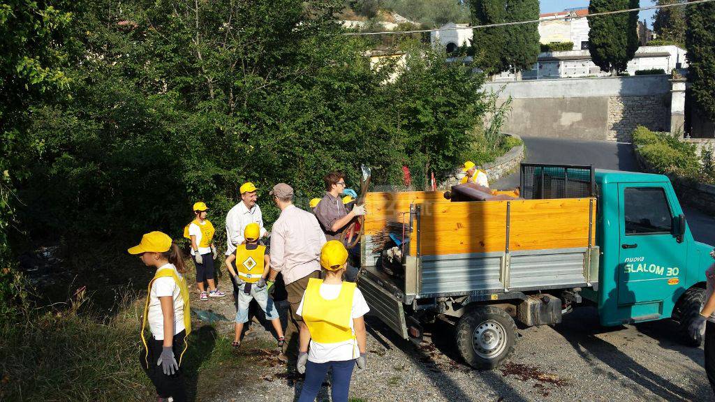 Anche a Pontedassio sono scesi in campo i volontari di "Puliamo il mondo"