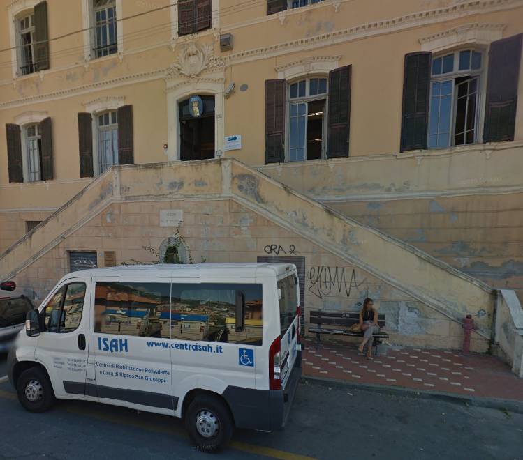 Imperia, positivi al Covid 19 tre ragazzi del centro Isah: l’intera palazzina in quarantena