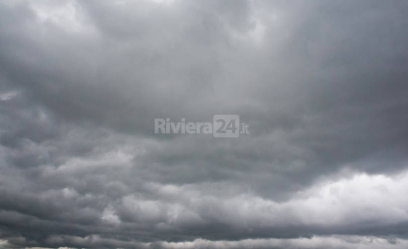 E’ allerta meteo in Liguria, risparmiata la provincia di Imperia