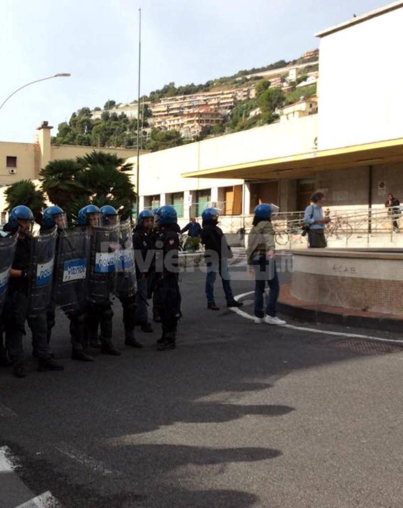 Ventimiglia, no borders manifestazione 