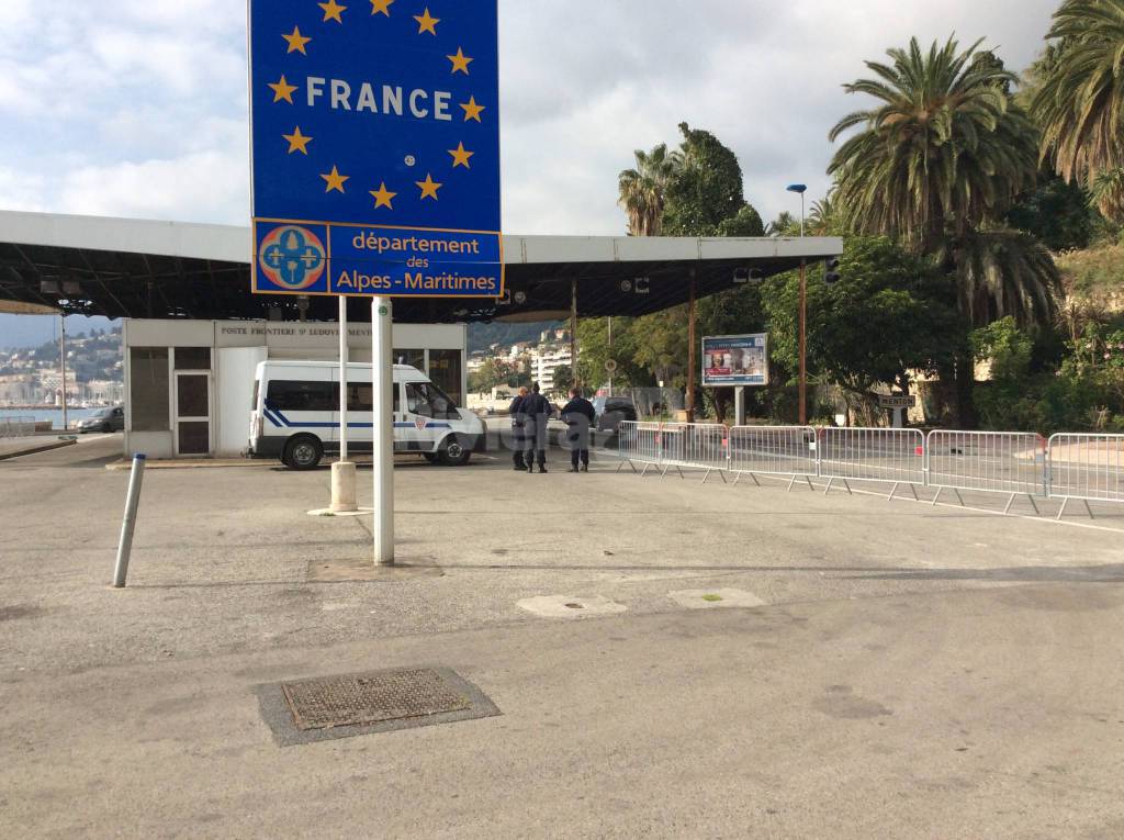 A Pasqua Mentone chiude il valico di frontiera di Ponte san Ludovico per manifestazione no borders