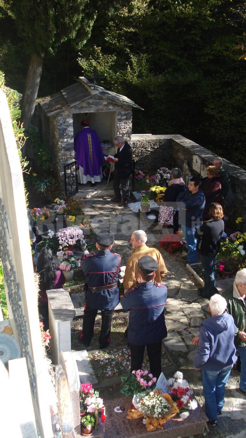 Un 2 novembre a Creppo per il vescovo diocesano Antonio Suetta