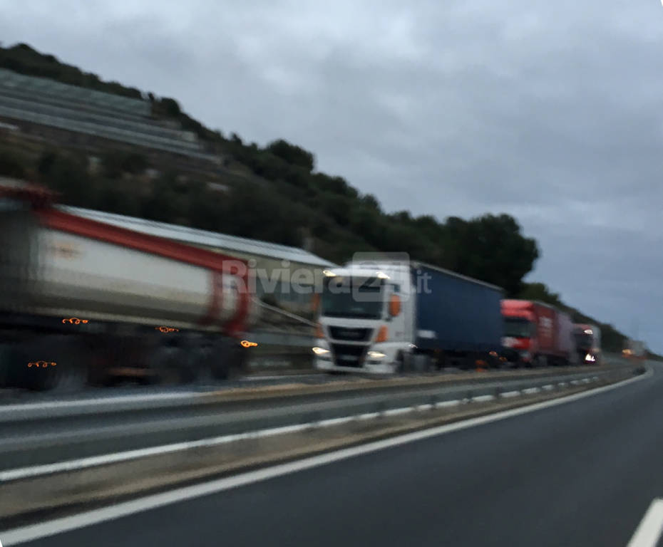 coda camion autostrada