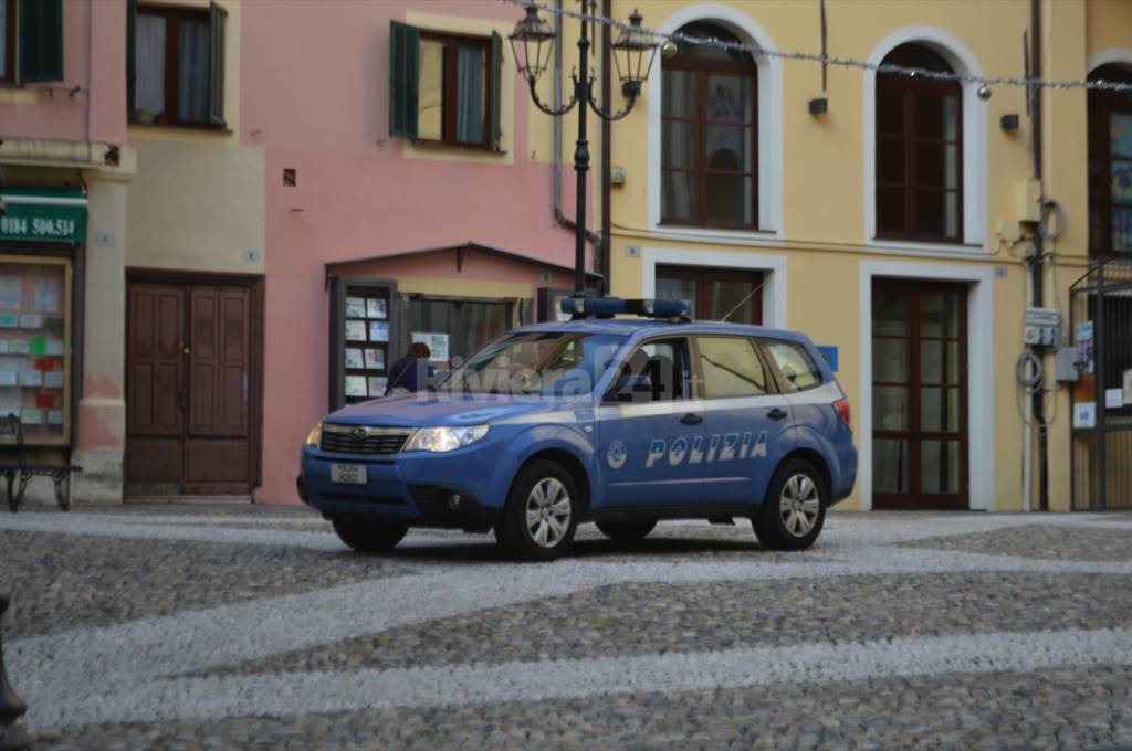 Sanremo Polizia il centro storico Pigna