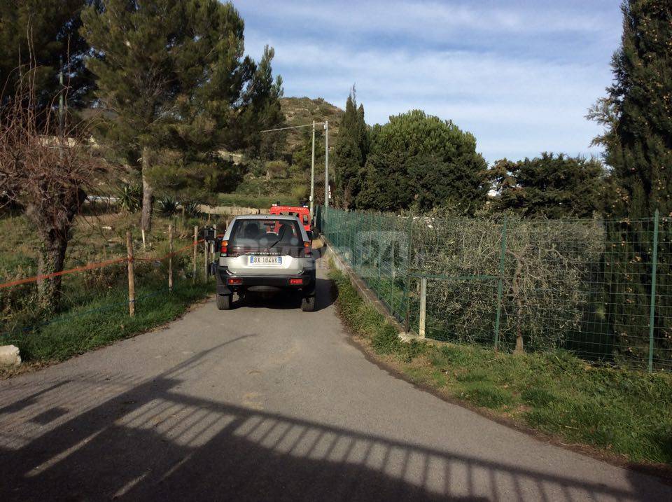 Camporosso, muore schiacciato dal trattore