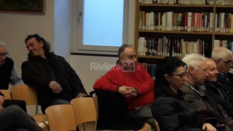 Ventimiglia, pubblico numeroso all’incontro con Raphael Luzon