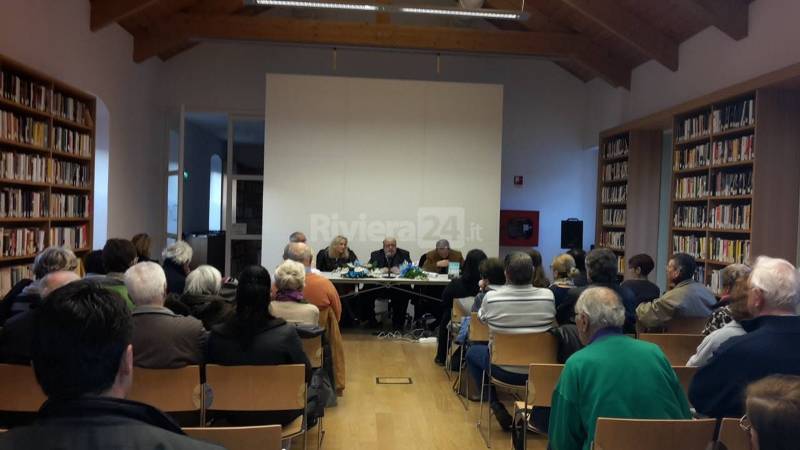 Ventimiglia, pubblico numeroso all’incontro con Raphael Luzon