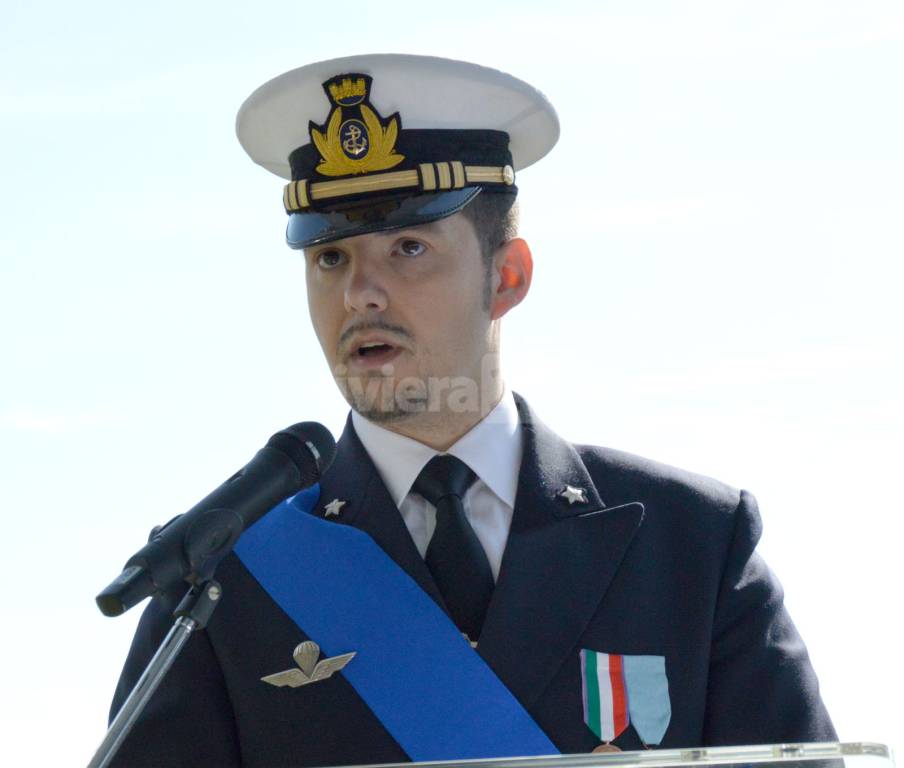 Sanremo, cambio di consegne in Capitaneria di Porto: da oggi comanda il Tenente di Vascello Vincenzo Fronte