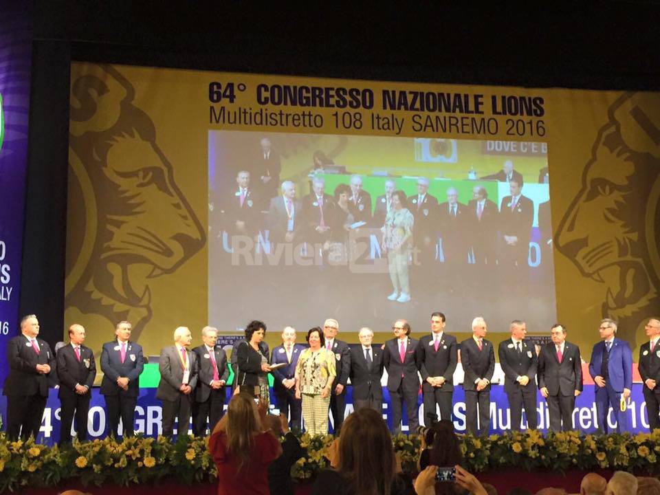 La direttrice del Cern di Ginevra Fabiola Gianotti insignita del “Melvin Jones Fellow” al Congresso Lions