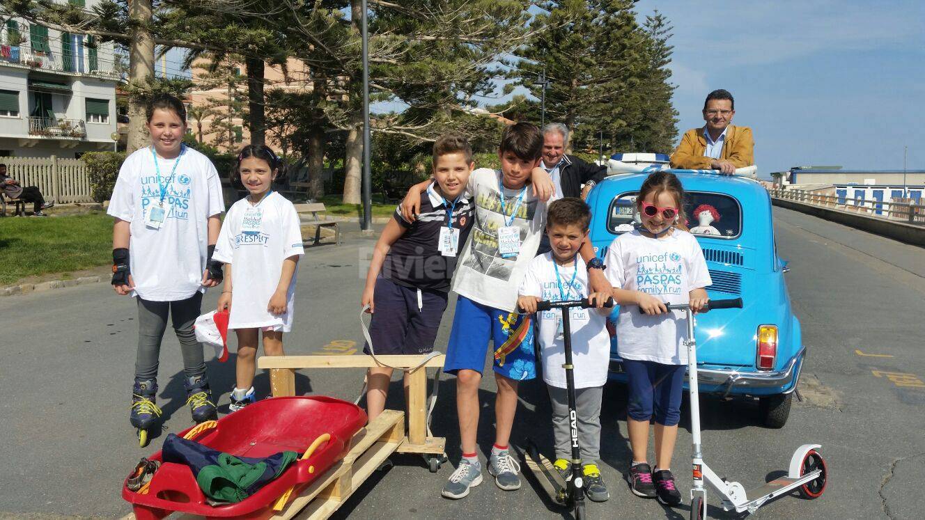 Bordighera si tinge d’azzurro con l’Unicef per la prima edizione di “PasPas family run”