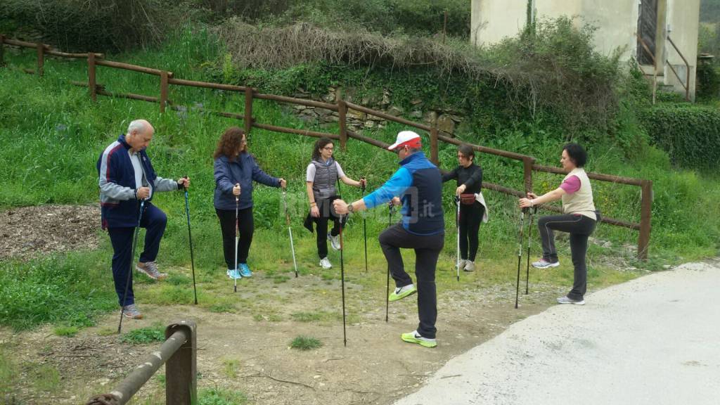 Arma di Taggia, alla scoperta del Nordic Walking con l&#8217;istruttore Dario Donatello