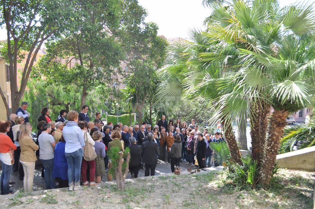 Imperia, inaugurata la “Scalinata Prof.ssa Claudia Barbieri”