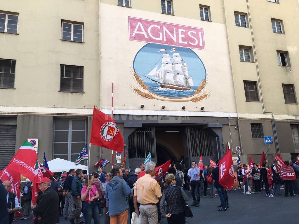 &#8220;Agnesi è Imperia&#8221;, la marcia dei lavoratori verso il municipio