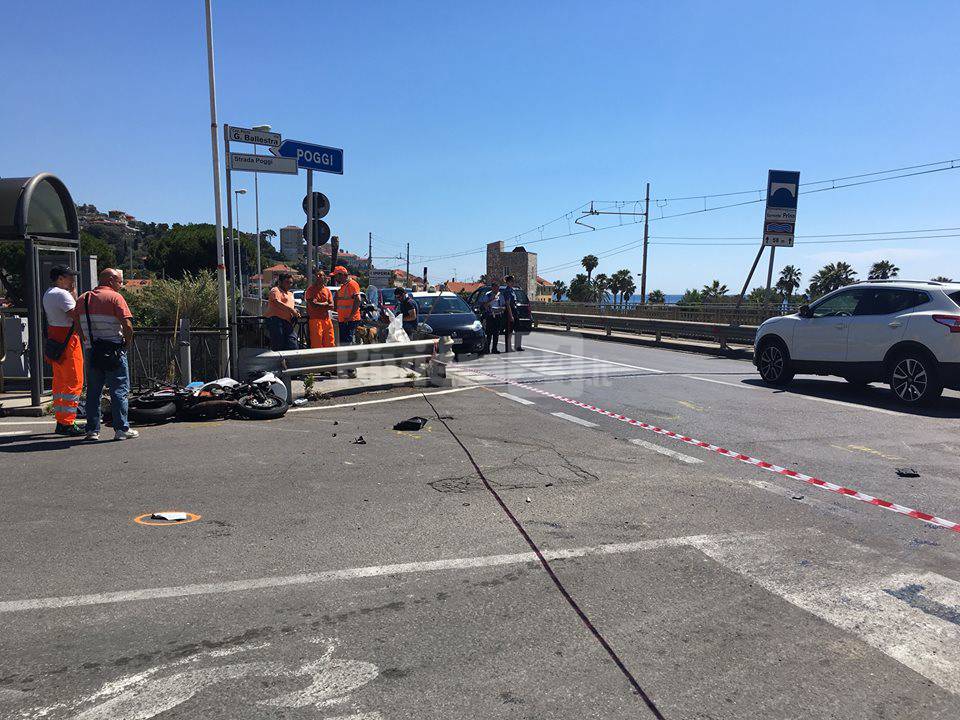 Imperia, grave incidente all'altezza del bivio per Poggi