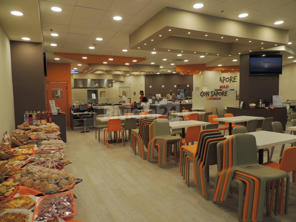 riviera24 - Ad Arma di Taggia il gusto scende in tavola con il nuovo self-service Conad