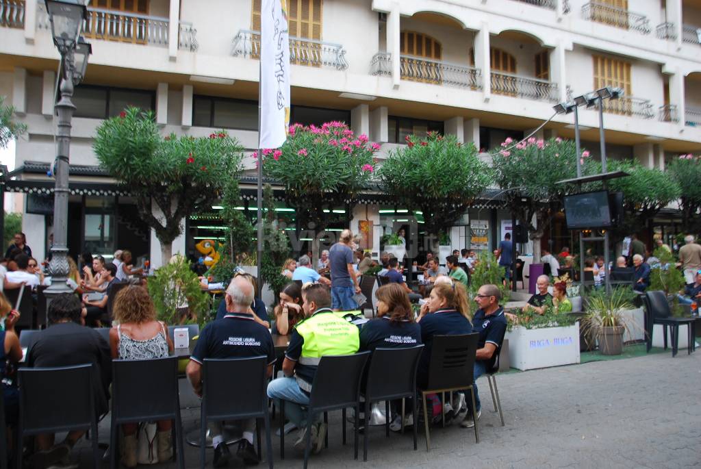 Aperitivo pro-terremotati Buga Buga