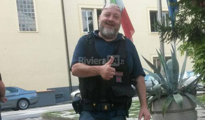 Cordoglio per Diego Turra, l’agente di 53 anni di Albenga morto in servizio a Ventimiglia