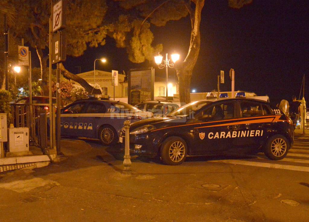 Follia in piazza Bresca a Sanremo, stranieri armati minacciano avventori dei locali