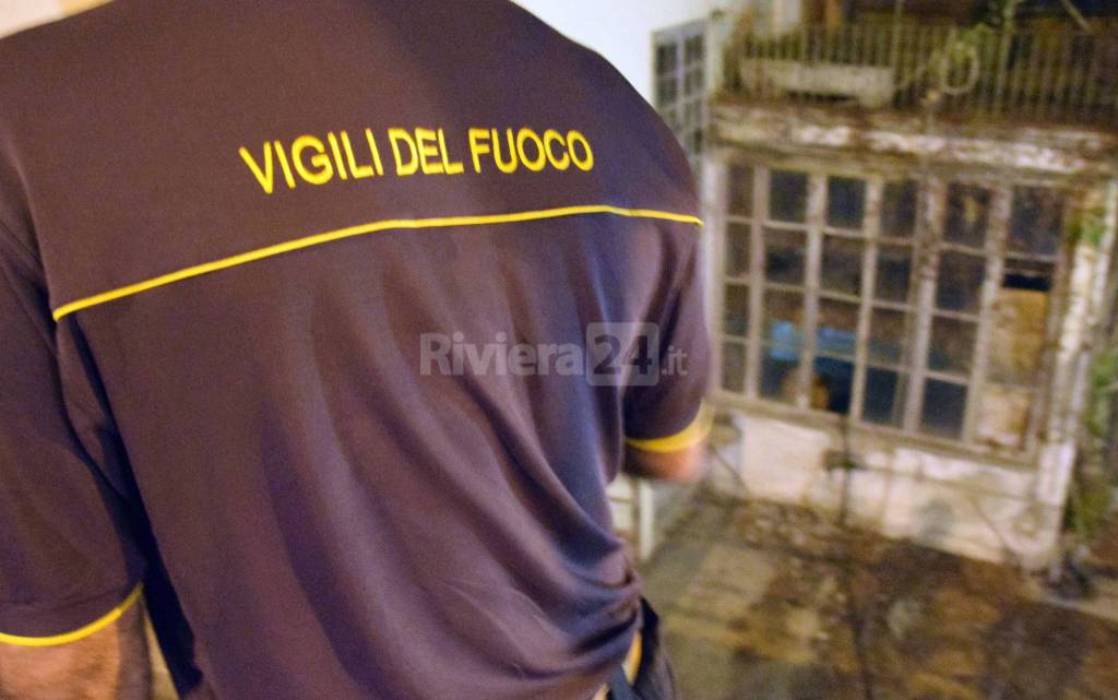 riviera24 - vigili del fuoco 115 notturna carabinieri