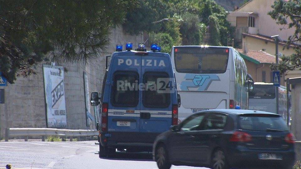 Riviera Trasporti, vertice in Comune: i conti salvati dai migranti